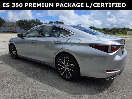 2025 Lexus ES 350 Premium