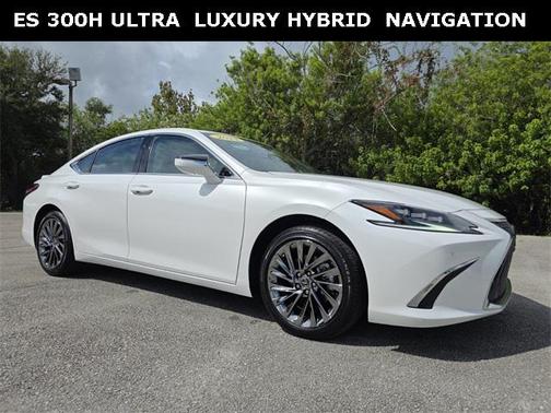 2024 Lexus ES 300h Ultra Luxury