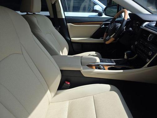 Eminent White Pearl 2022 Lexus RX 350 Premium