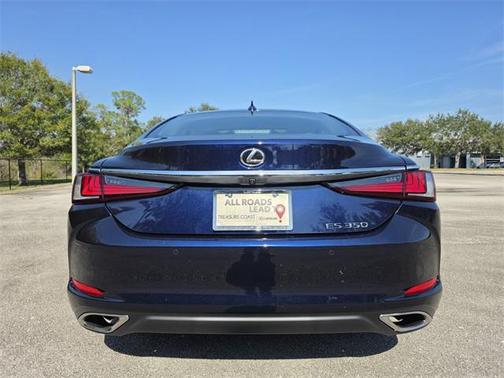 2025 Lexus ES 350 Base