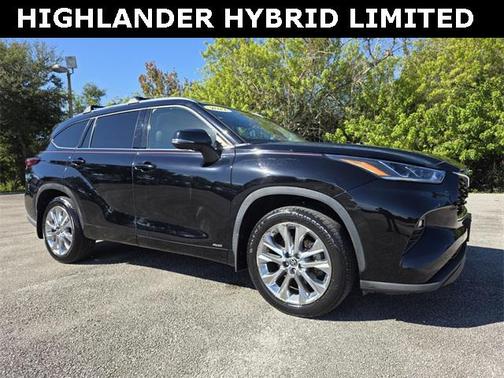 2022 Toyota Highlander Limited