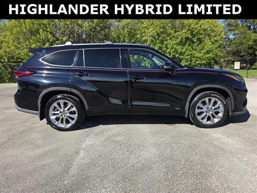 2022 Toyota Highlander Limited