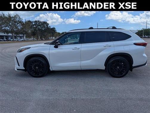 2023 Toyota Highlander XSE