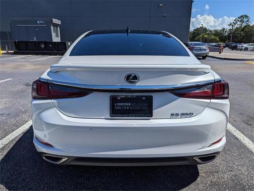 2024 Lexus ES 350 Ultra Luxury