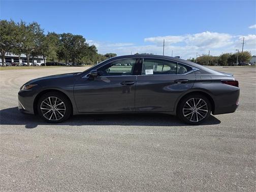 2025 Lexus ES 350 Base