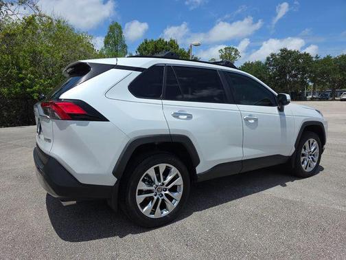 Wind Chill Pearl 2025 Toyota RAV4 Limited