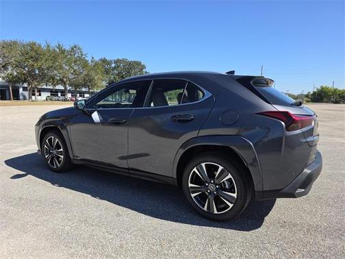 2025 Lexus UX 300h Premium