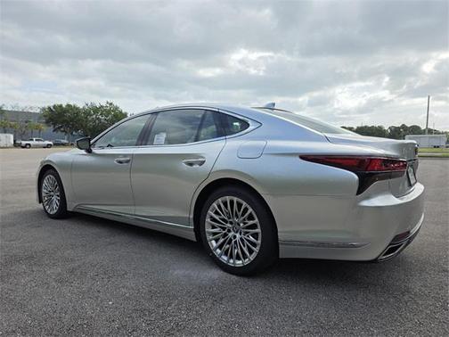 2025 Lexus LS 500 Base