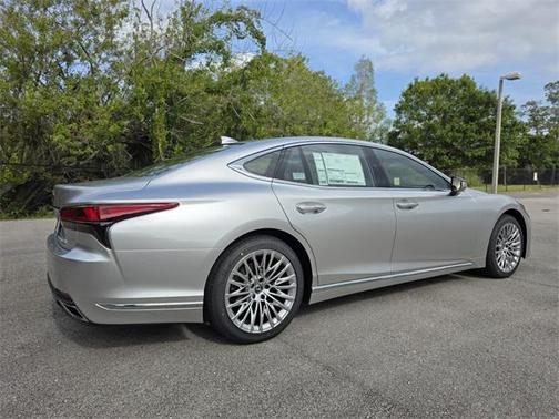 2025 Lexus LS 500 Base