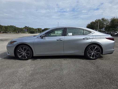 2025 Lexus ES 350 Base