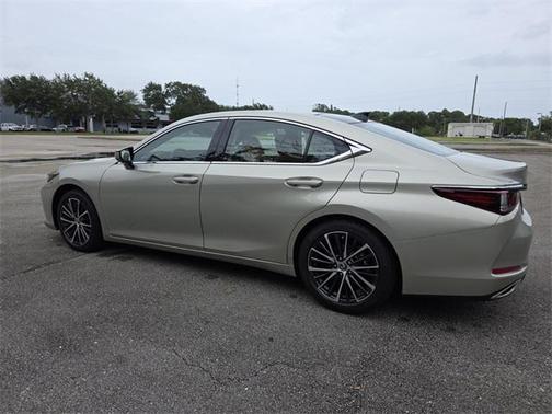 2025 Lexus ES 350 Base