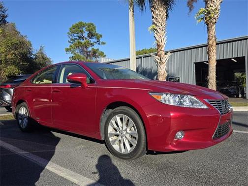 2015 Lexus ES 300h Base