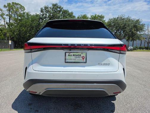 White Pearl 2026 Lexus RX 350 Premium