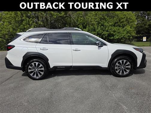 2025 Subaru Outback Touring XT