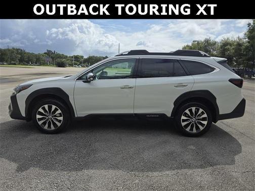 2025 Subaru Outback Touring XT