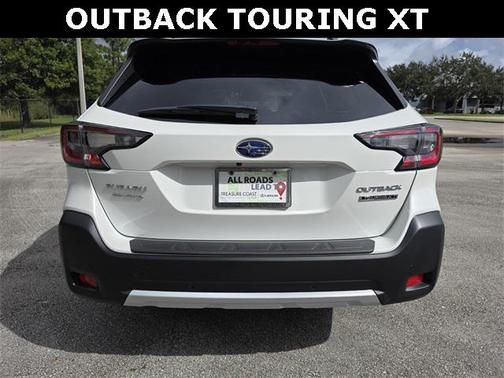 2025 Subaru Outback Touring XT