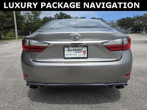 2017 Lexus ES 350 Base
