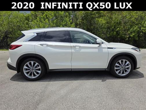 2020 INFINITI QX50 LUXE