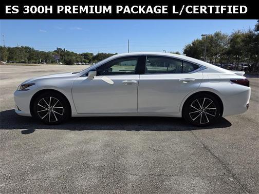 2025 Lexus ES 300h Premium