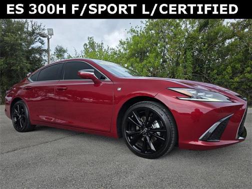 2025 Lexus ES 300h F SPORT Handling