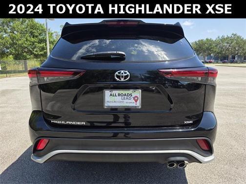 2024 Toyota Highlander XSE