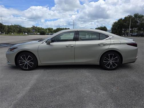 2025 Lexus ES 350 Base