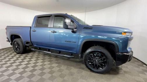 Black 2025 Chevrolet Silverado 2500 Custom