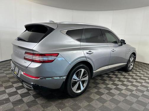 2023 Genesis GV80 2.5T