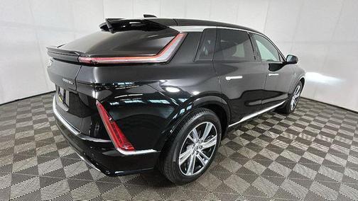 Stellar Black Metallic 2024 Cadillac LYRIQ Tech