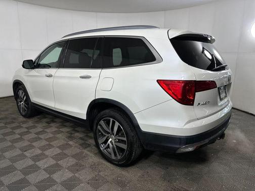 2016 Honda Pilot Elite