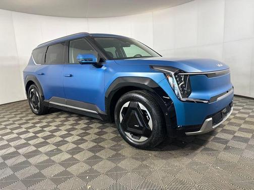 2024 Kia EV9 Land