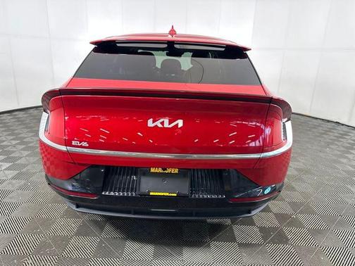 2022 Kia EV6 Wind