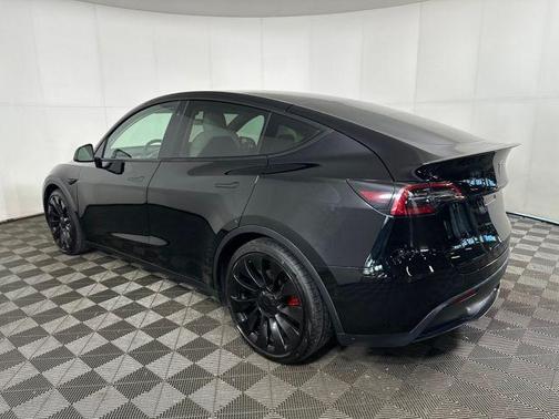 2022 Tesla Model Y Performance Dual Motor All-Wheel Drive