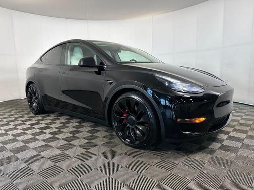 2022 Tesla Model Y Performance Dual Motor All-Wheel Drive