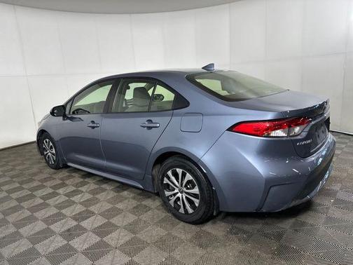 2022 Toyota Corolla Hybrid LE