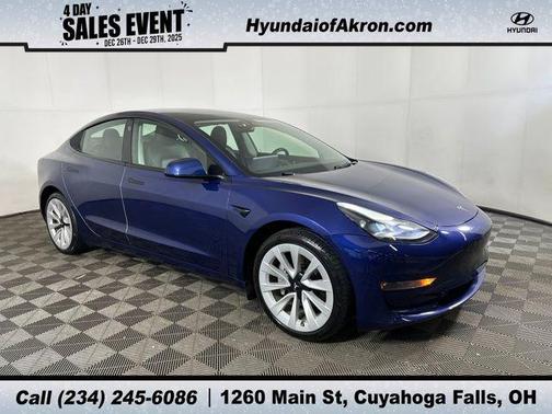 2022 Tesla Model 3 Long Range