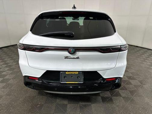 Alfa White 2024 Alfa Romeo Tonale Ti EAWD