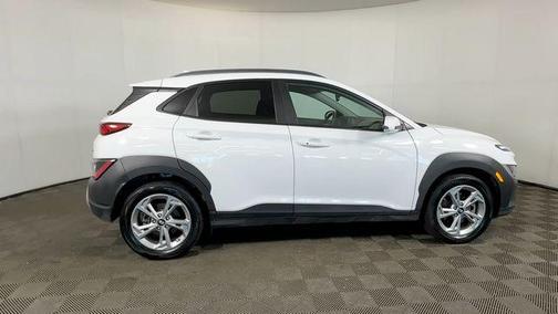 Lunar White 2023 Hyundai KONA SEL