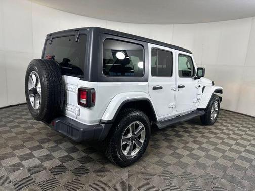 2020 Jeep Wrangler Unlimited Sahara