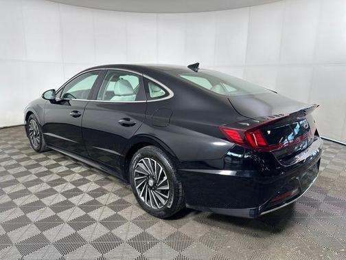 Onyx Black 2023 Hyundai SONATA Hybrid SE