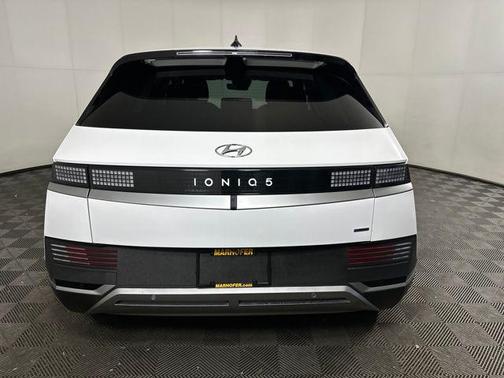 2023 Hyundai IONIQ 5 SE