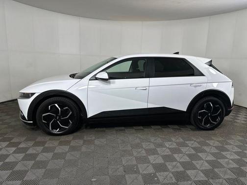 2023 Hyundai IONIQ 5 SE