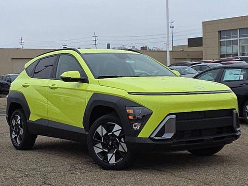 2025 Hyundai KONA SEL