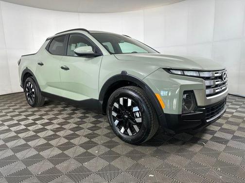 2025 Hyundai SANTA CRUZ SEL Activity