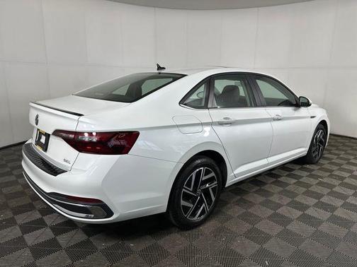 2024 Volkswagen Jetta 1.5T SEL