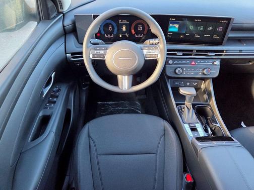 Ecotronic Gray 2026 Hyundai TUCSON SE