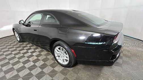 Diamond Black Crystal Pearlcoat 2025 Dodge Charger Daytona R/T