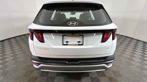 Serenity White Pearl 2026 Hyundai TUCSON SE