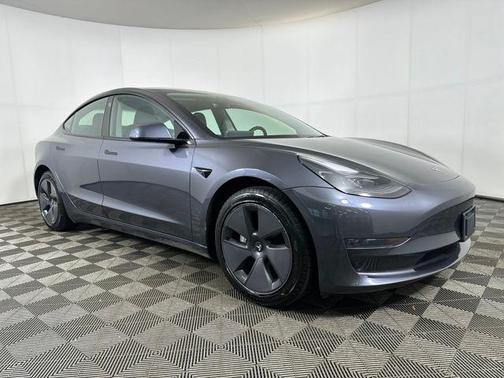 2023 Tesla Model 3 Standard Range