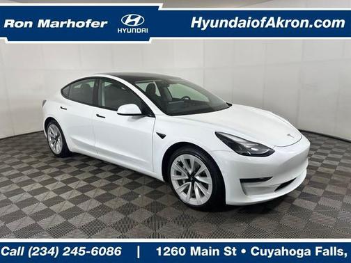 2021 Tesla Model 3 Standard Range Plus